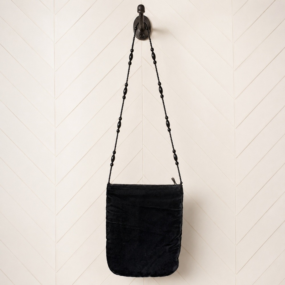 R&G Designs Velvet Crossbody Bag Beaded Jewelry Strap Black OS
